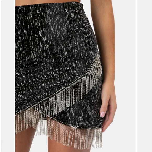 Dresses & Skirts - Skirt